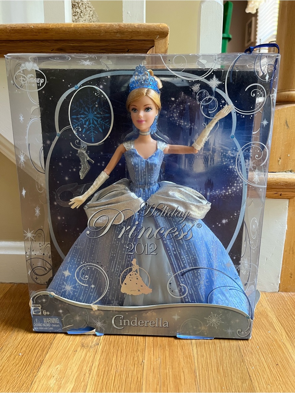 Disney Holiday Cinderella Princess Doll 2012 - NIB
